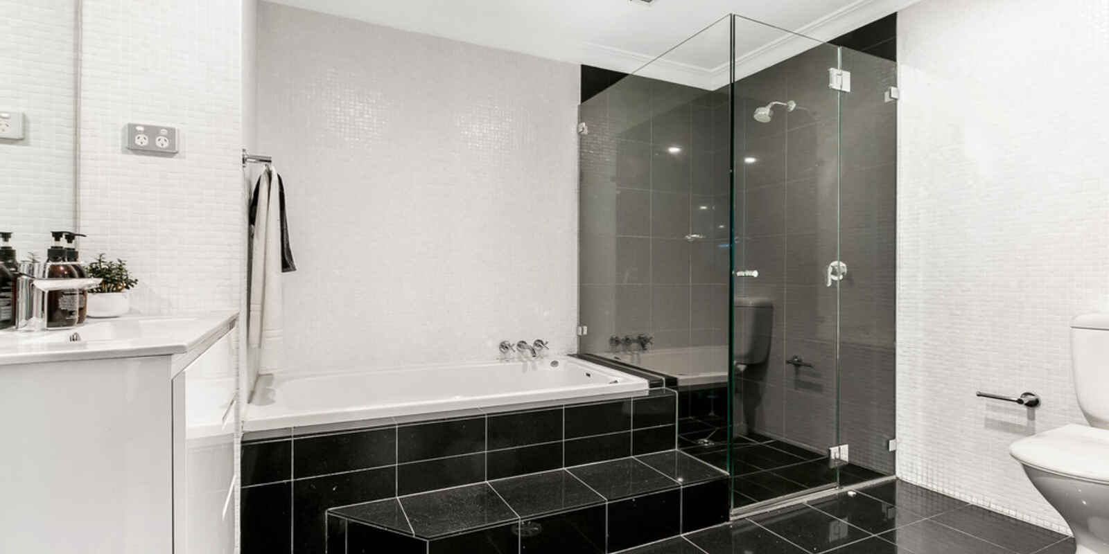 400/1 Georgina Street Newtown 400/1 Georgina Street Newtown