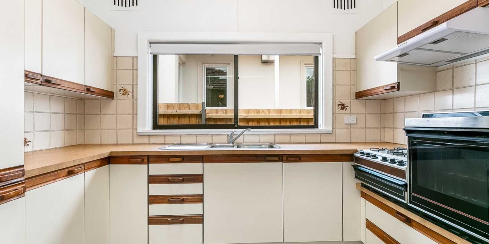 4 Weston  Avenue Narwee