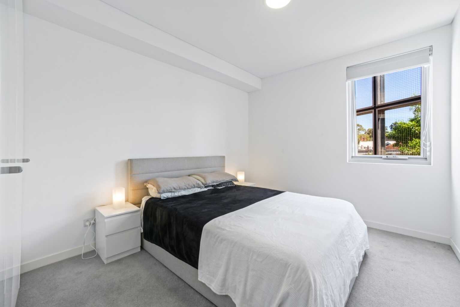 305/21-25 Enmore Road Newtown