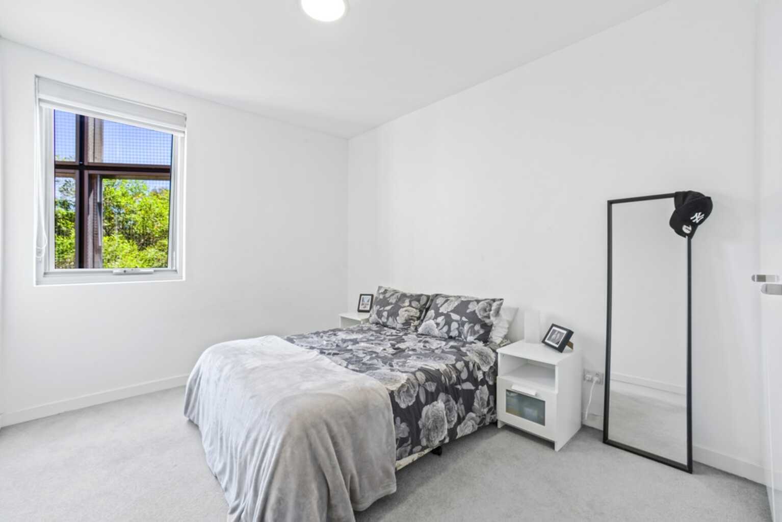 305/21-25 Enmore Road Newtown