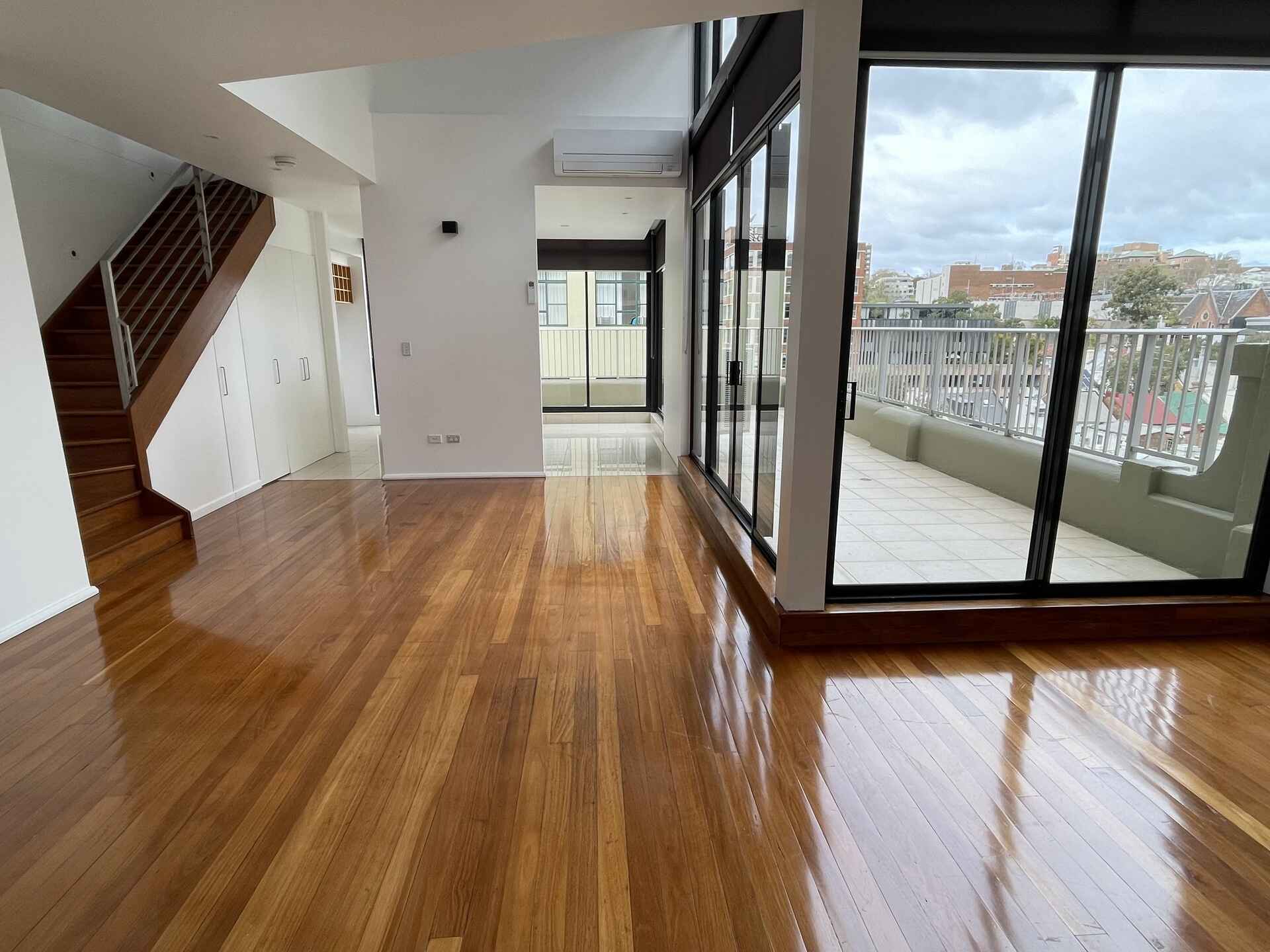 13/21 Mary Street Surry Hills