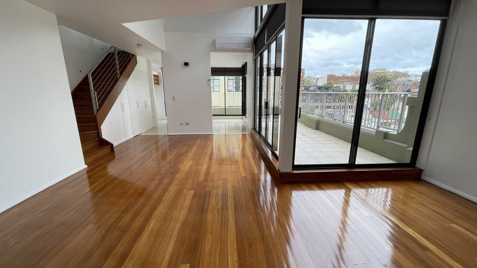 13/21 Mary Street Surry Hills