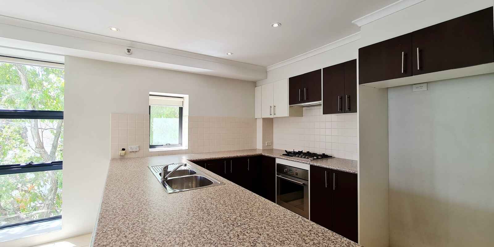 7/65 FOWLER STREET Camperdown