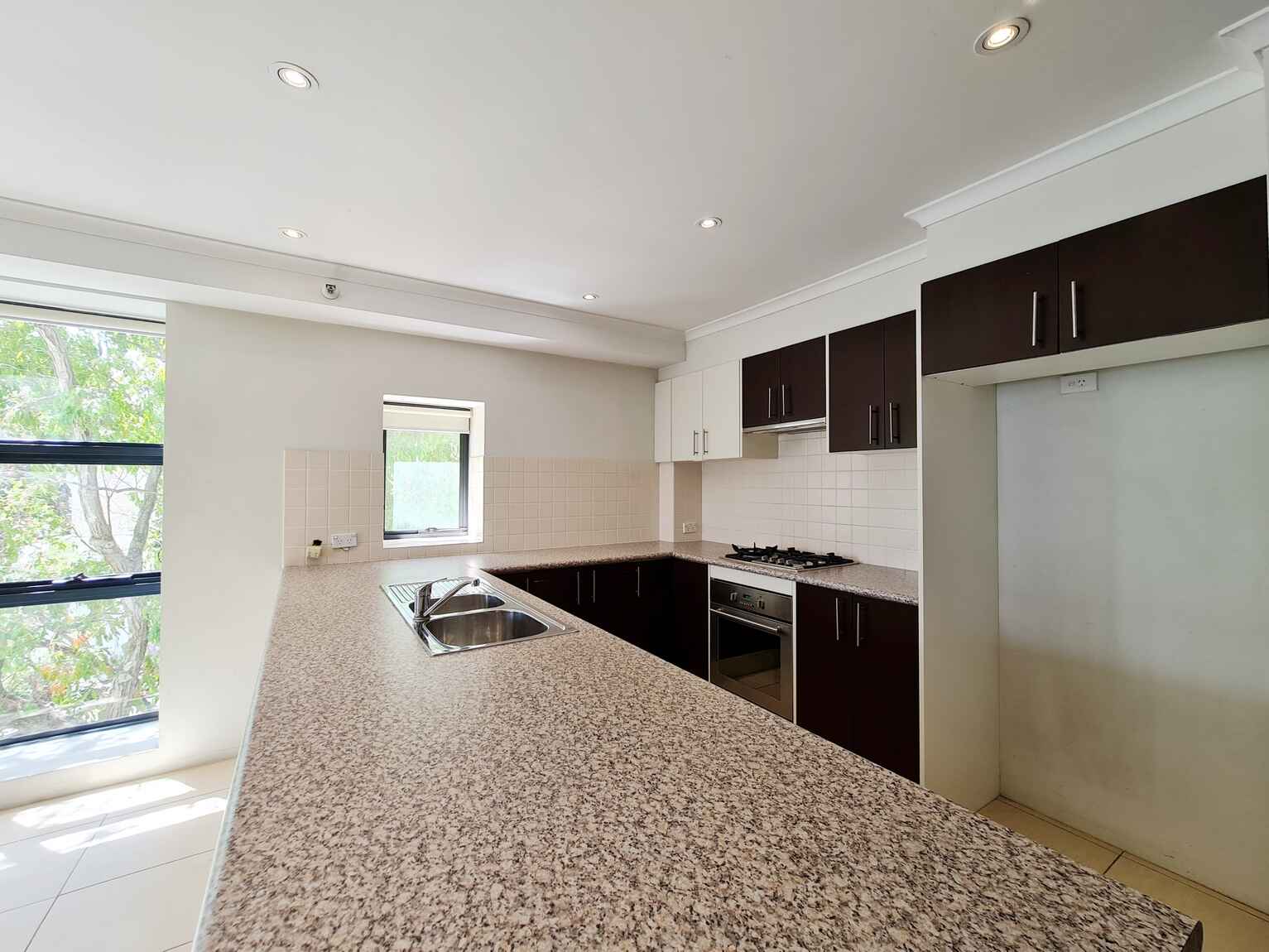 7/65 FOWLER STREET Camperdown