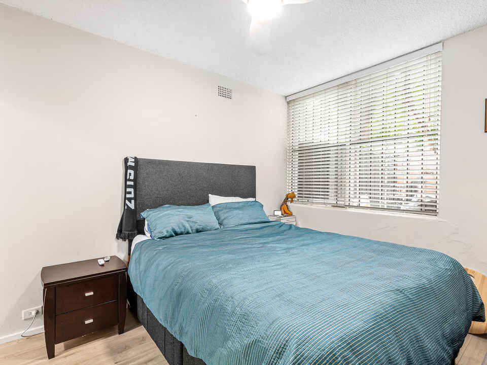 4/60 Brocks Lane Newtown