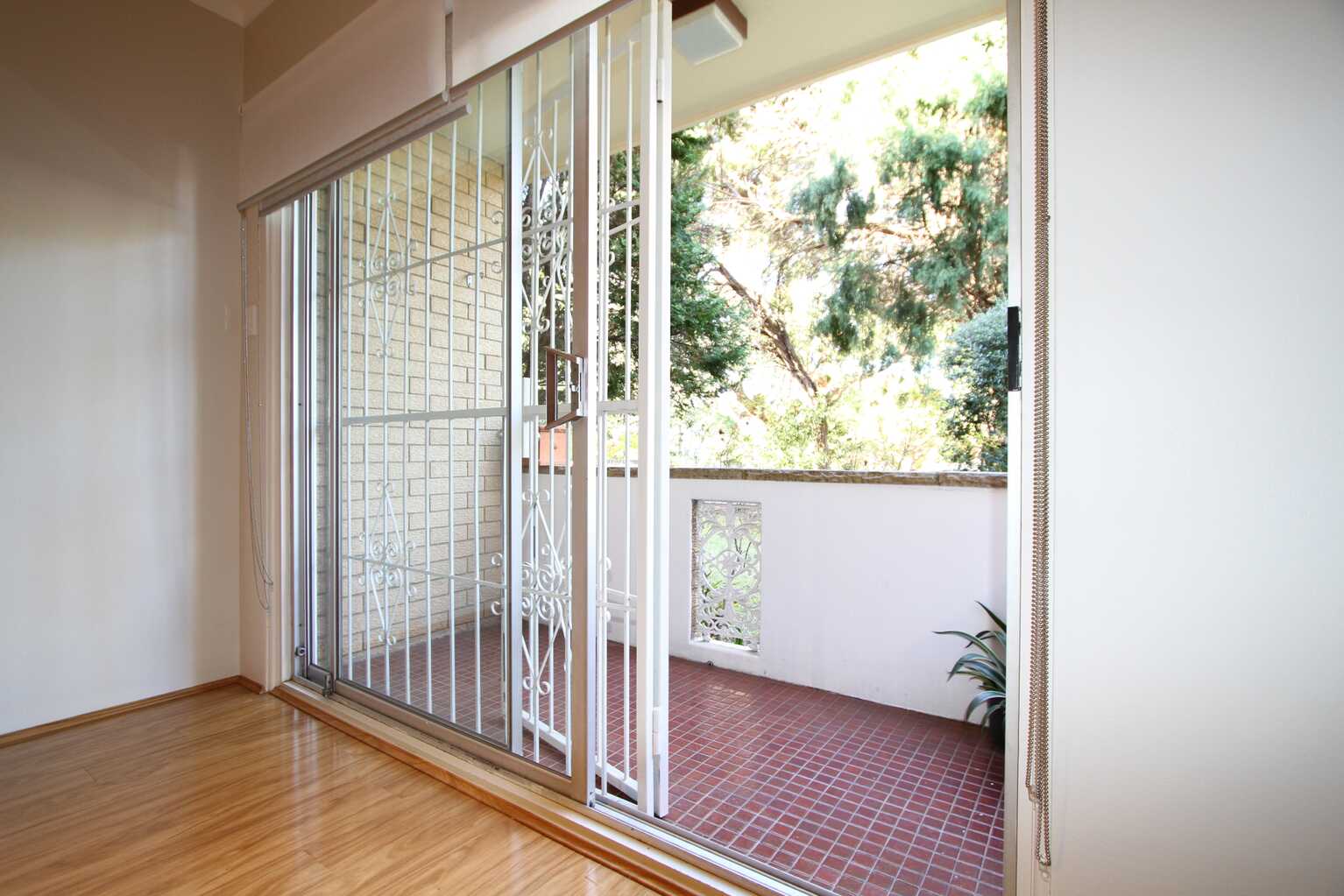 2/14 Chandos Street Ashfield