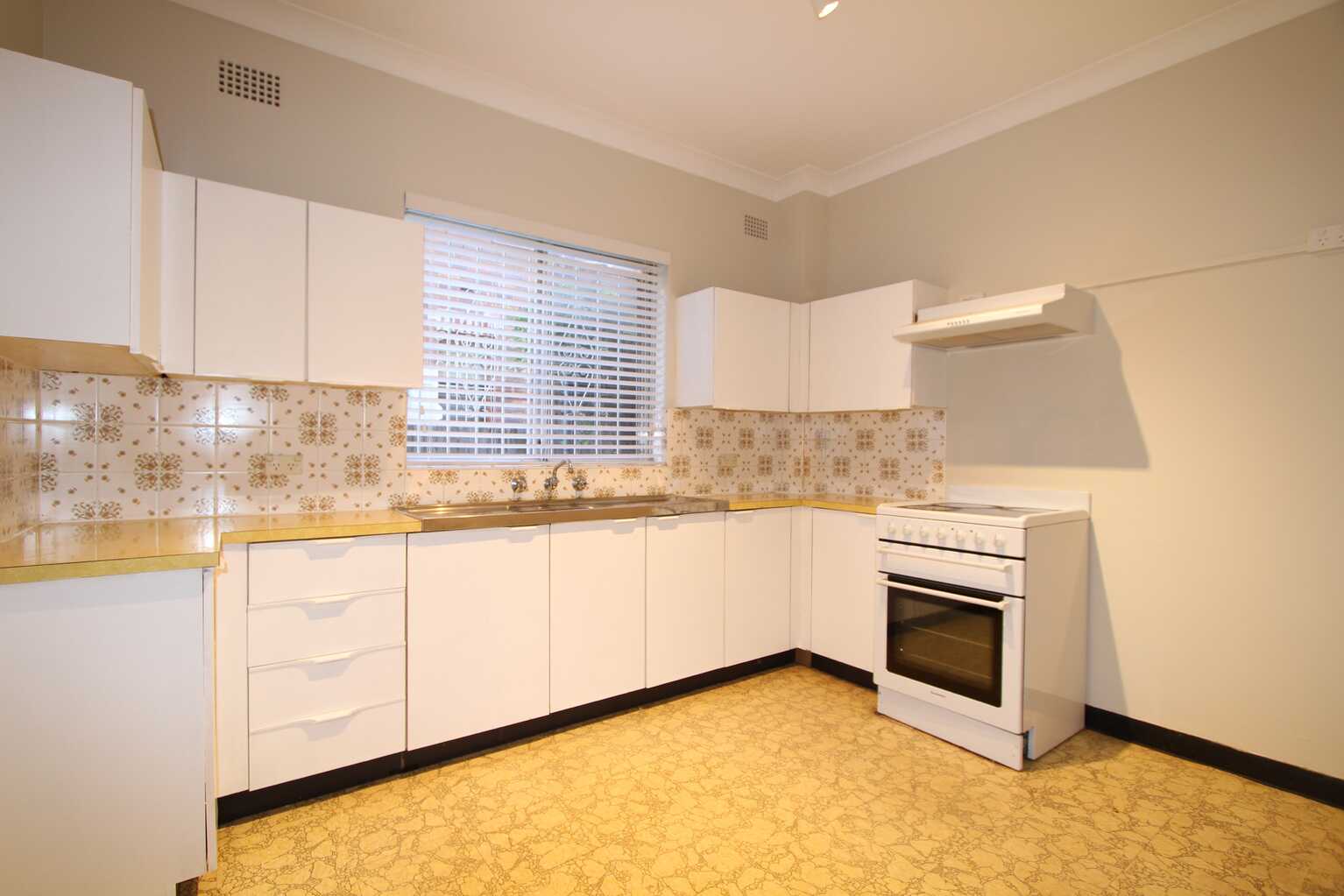 2/14 Chandos Street Ashfield