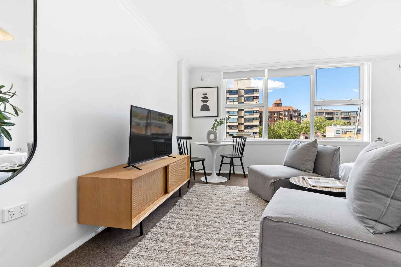 83/1 McDonald Street Potts Point
