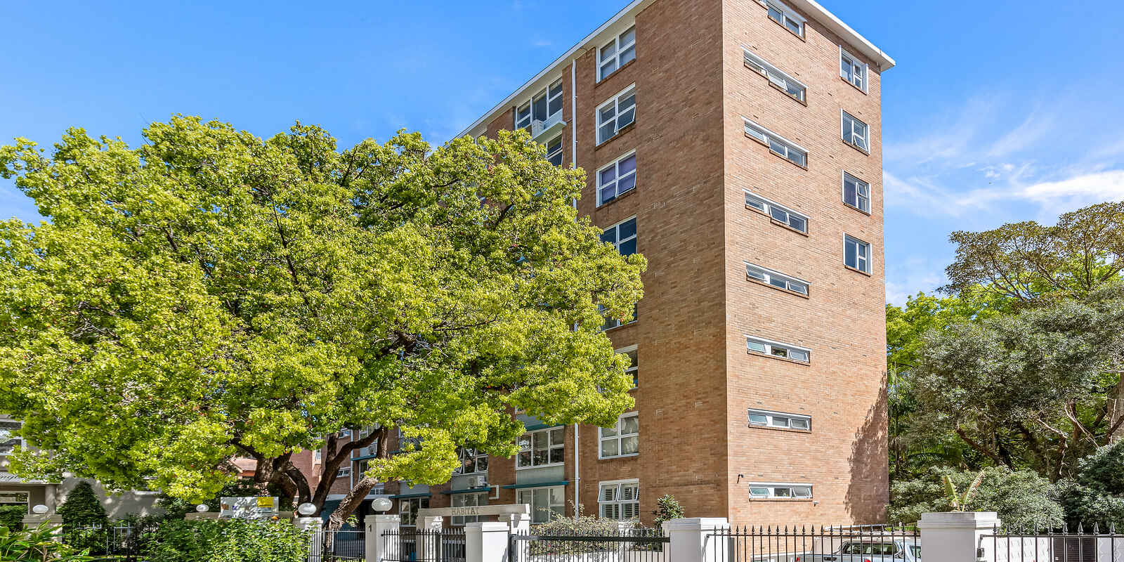 83/1 McDonald Street Potts Point