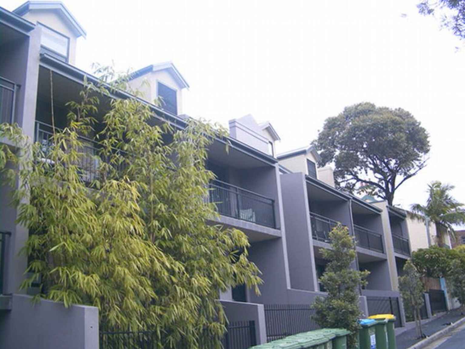 8/15-23A Knight Street Erskineville