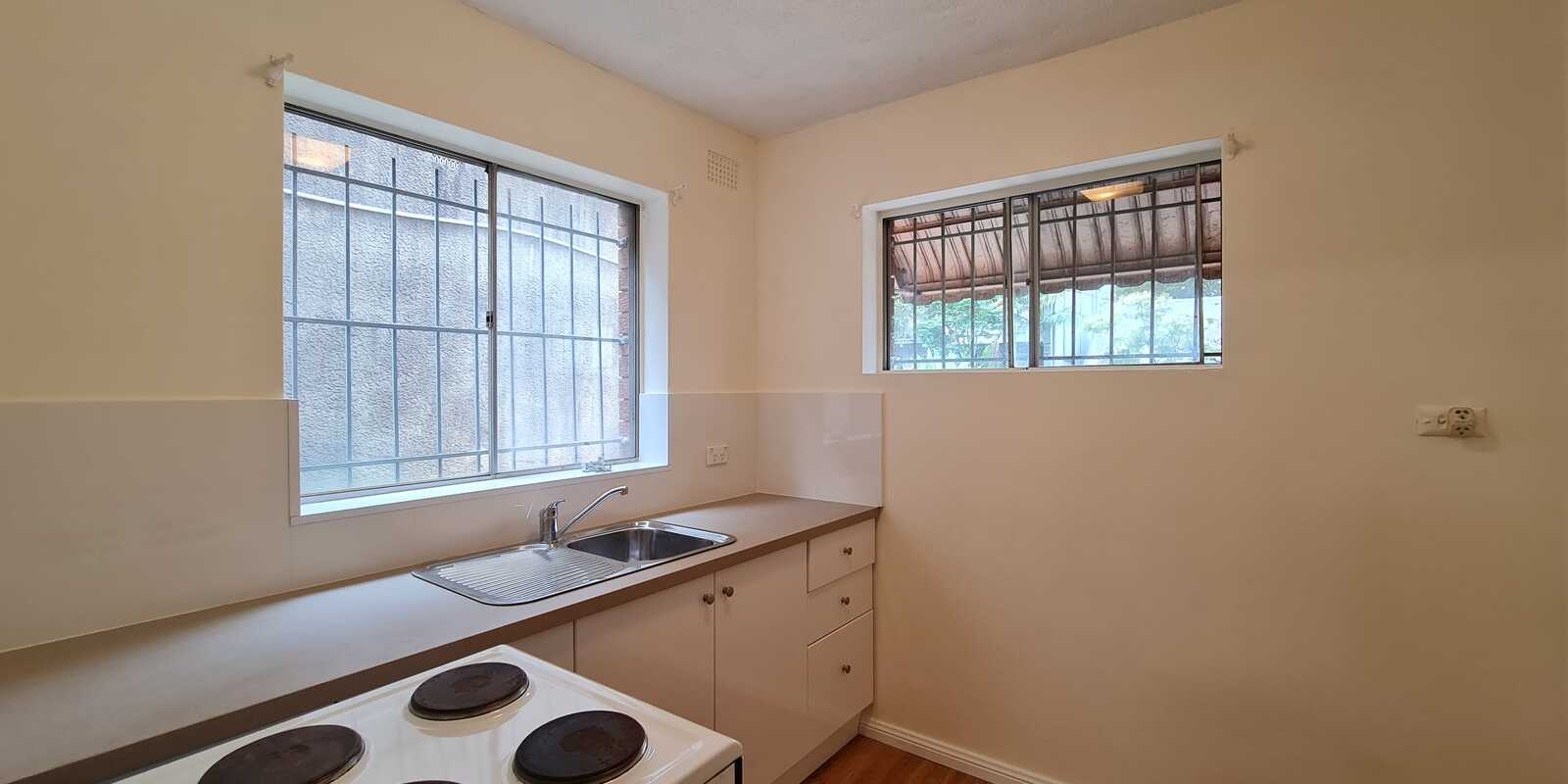 1/43 Commodore Street Newtown