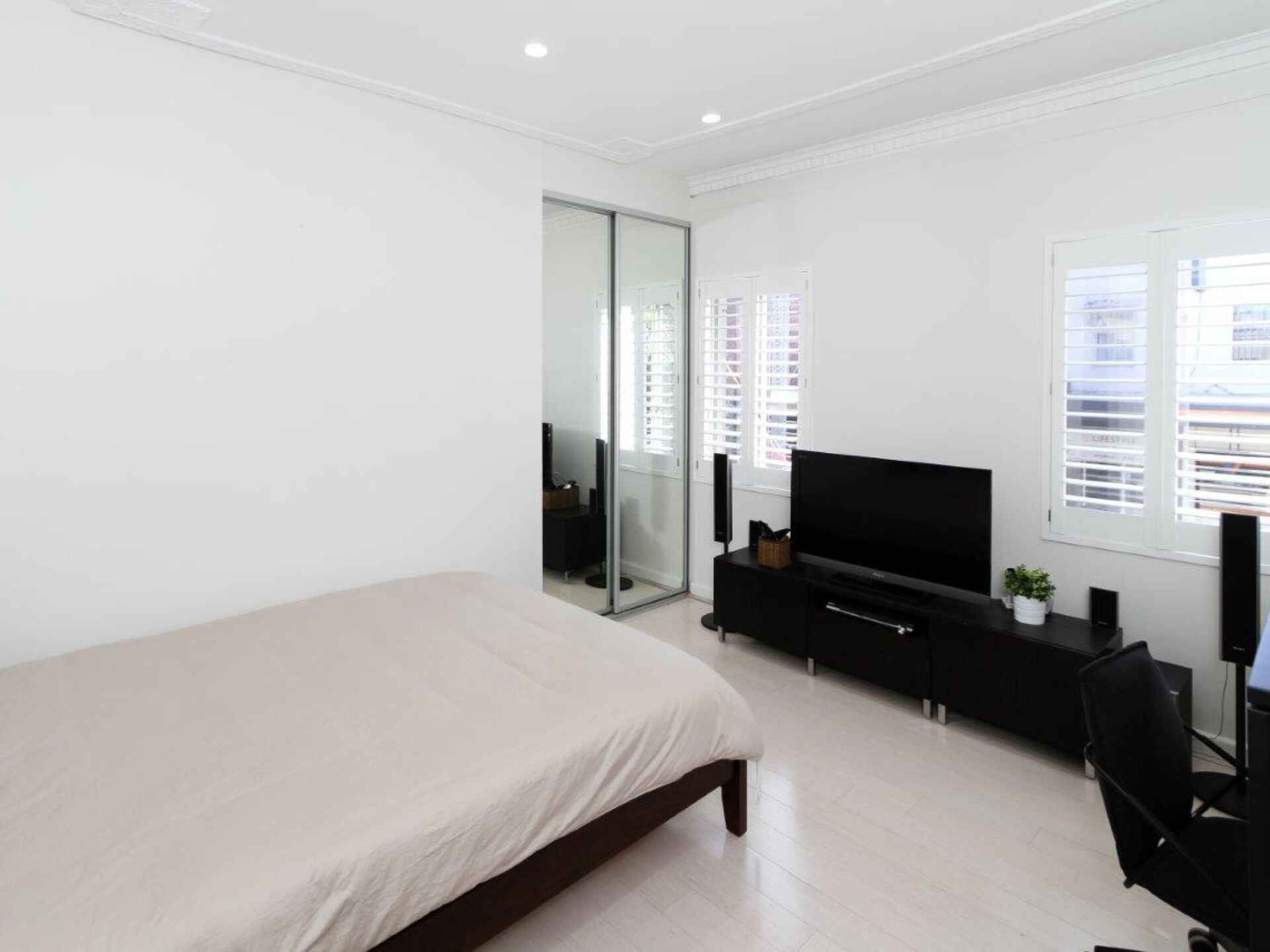U1 & U2/144 Norton Street Leichhardt