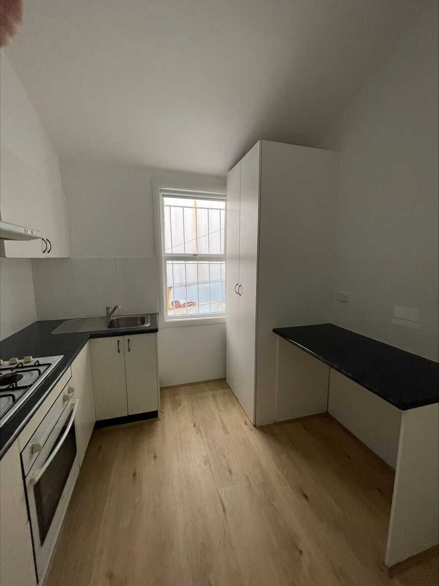 8A BAILEY STREET Newtown