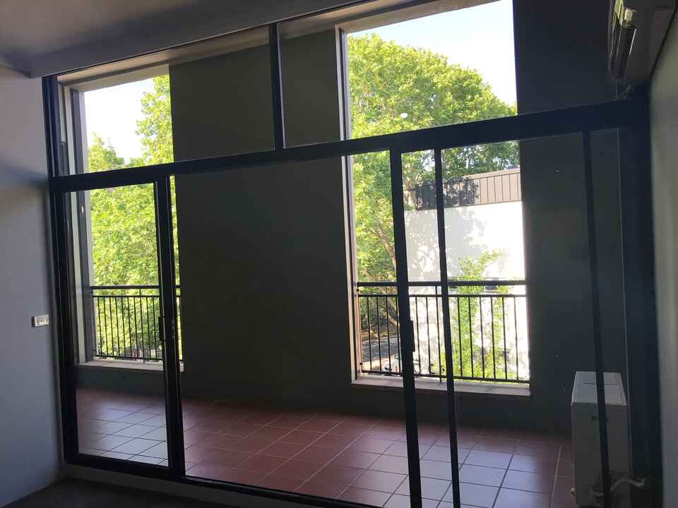 17/2 Northwood Street Camperdown