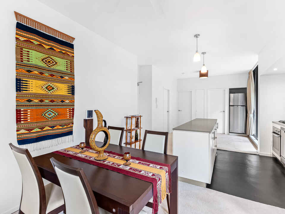 51/1 GLADSTONE STREET Newtown