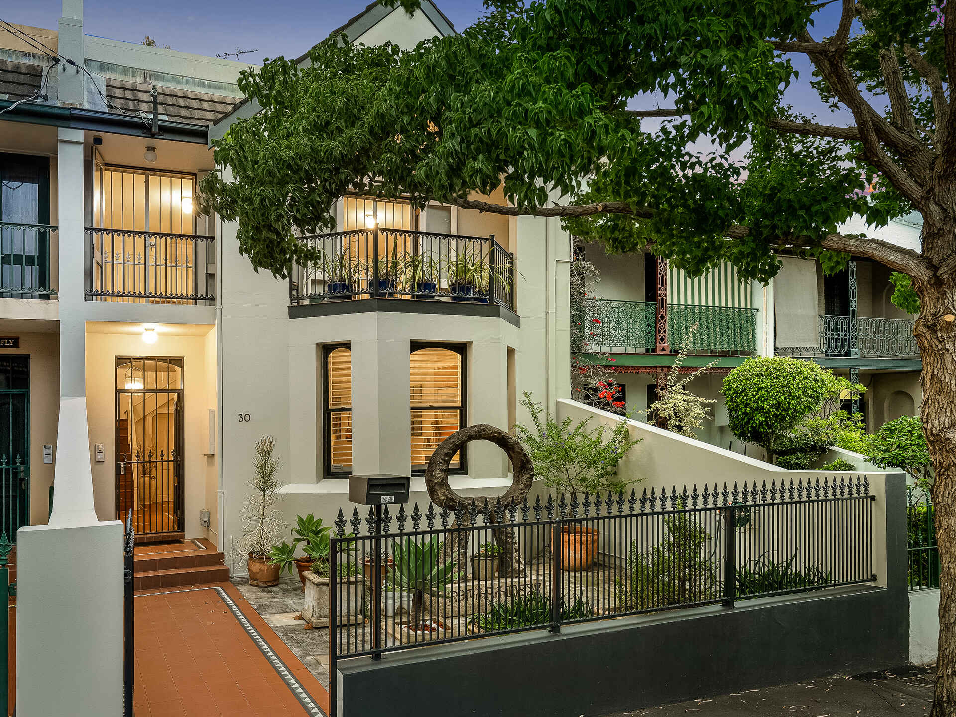 30 LODGE STREET Forest Lodge