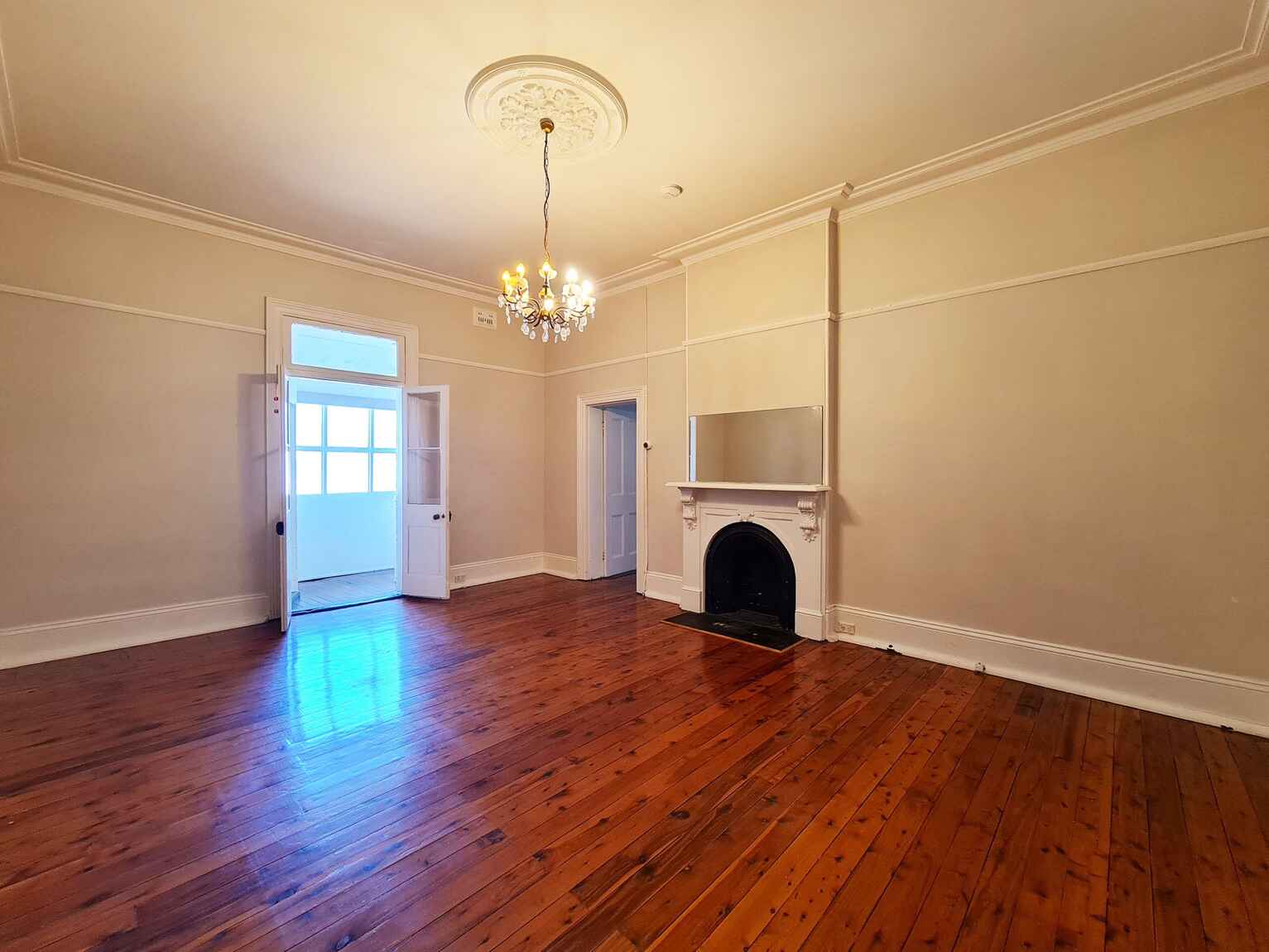 77 Wilson Street Newtown