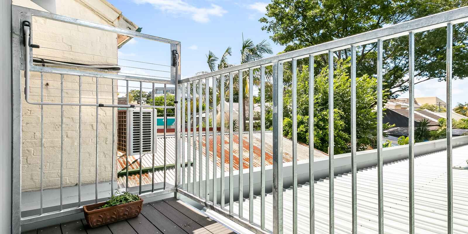 1/44 Enmore Road Newtown