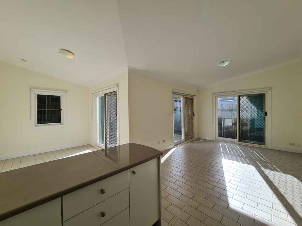 7 Alice Ave Newtown