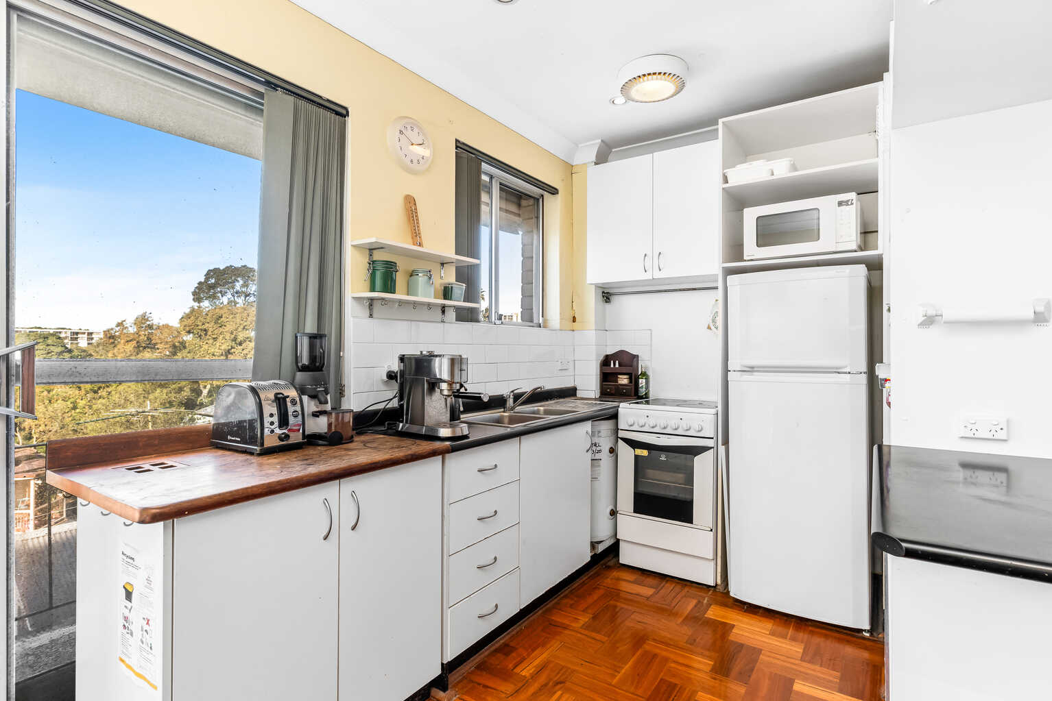 18/5-9 MUNNI STREET Newtown