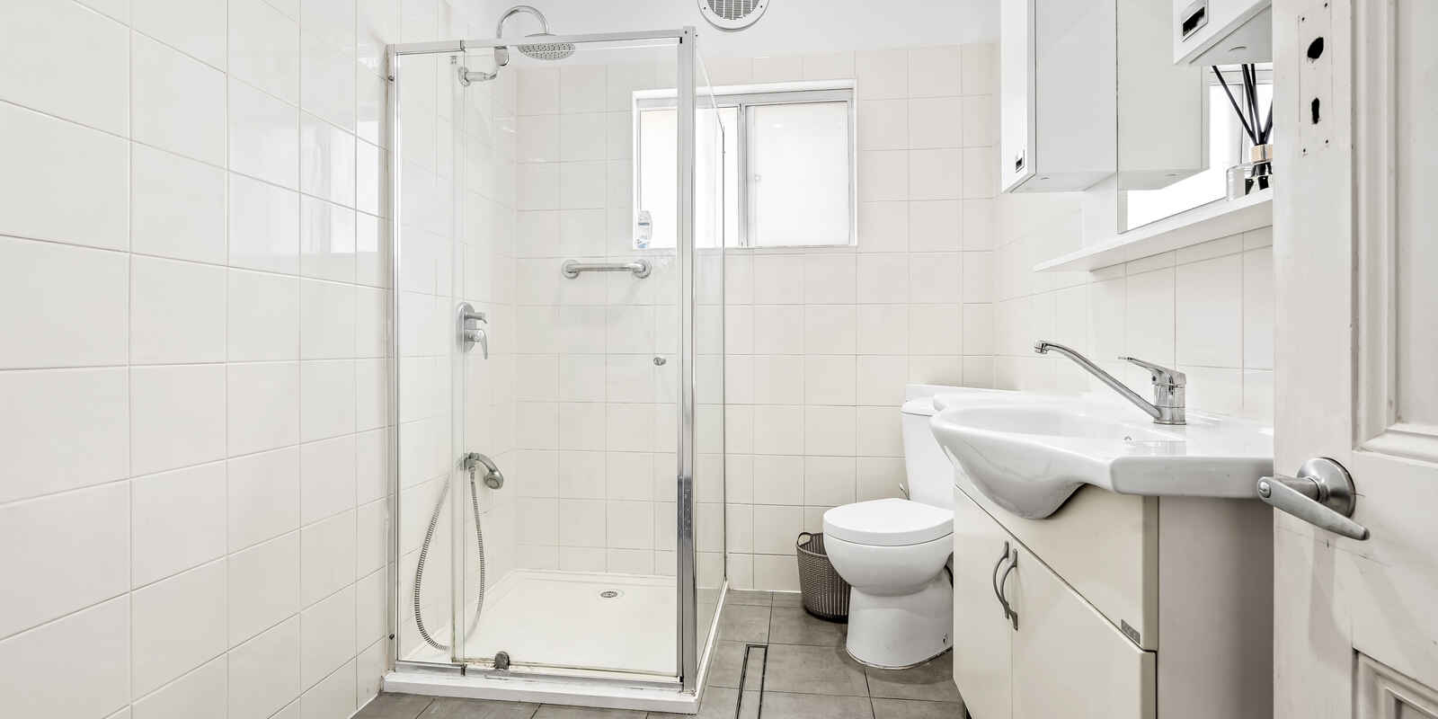 236 ENMORE ROAD Enmore