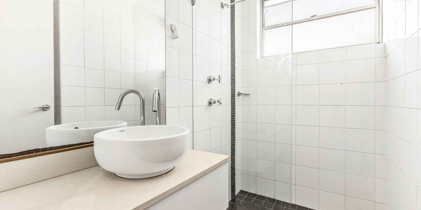 701/144 Mallett Street Camperdown