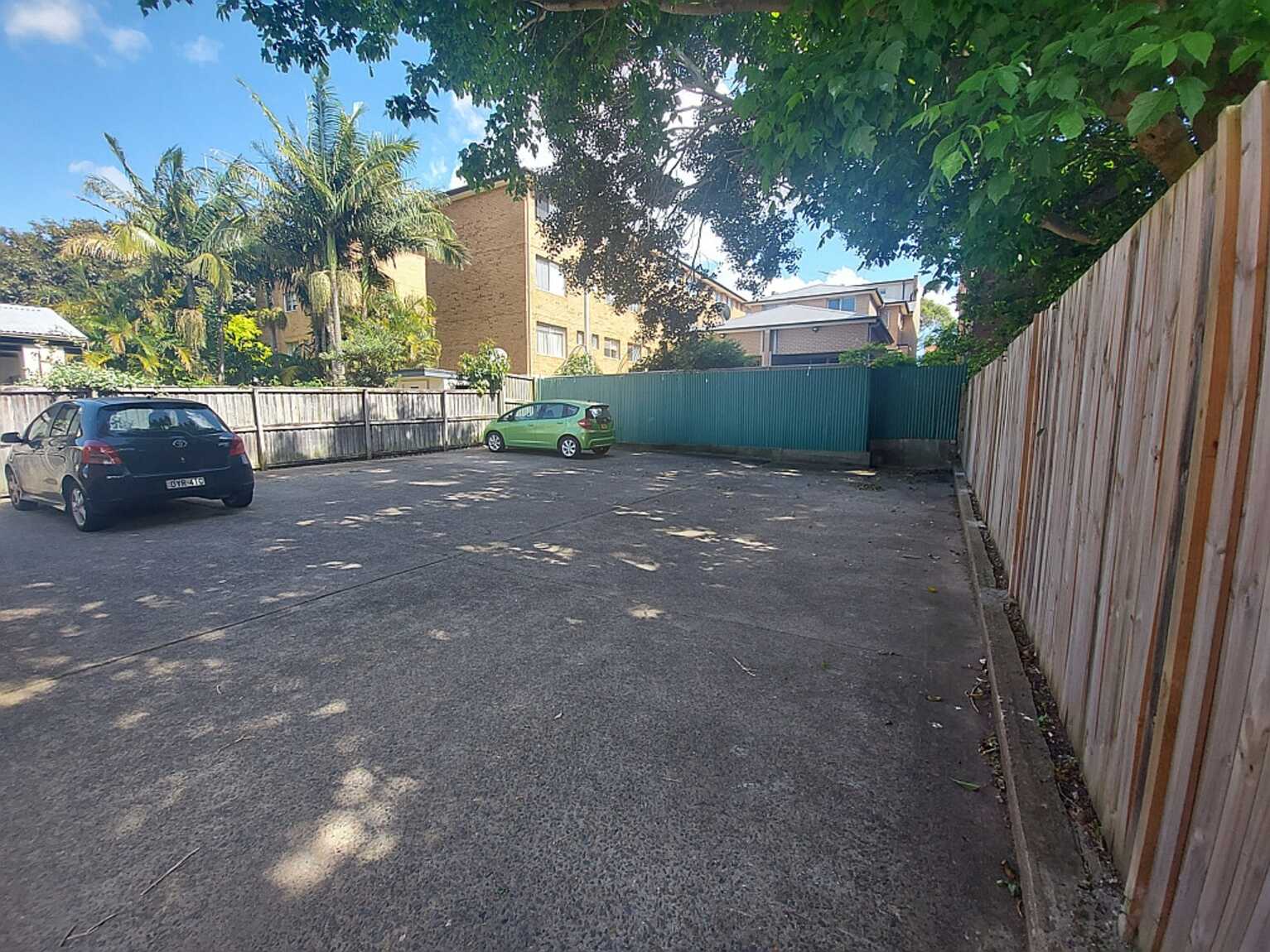 11/41 LORD STREET Newtown