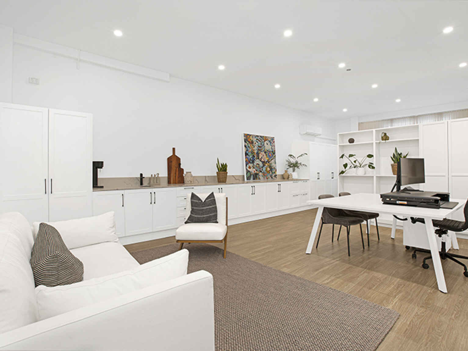 Suite 10/143A Raglan Street Mosman