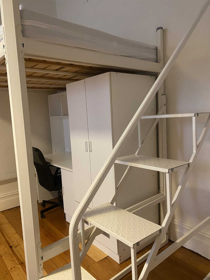 Room 6.03/278 Enmore Road Enmore
