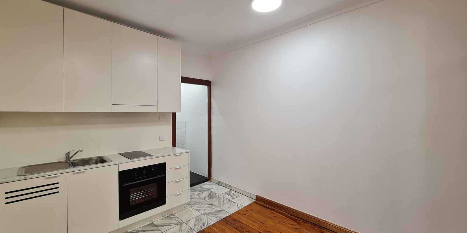 2/126 King Street Newtown 2/126 King Street Newtown