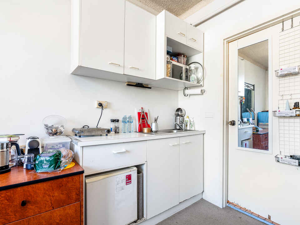 210/1-9 MEAGHER ST Chippendale