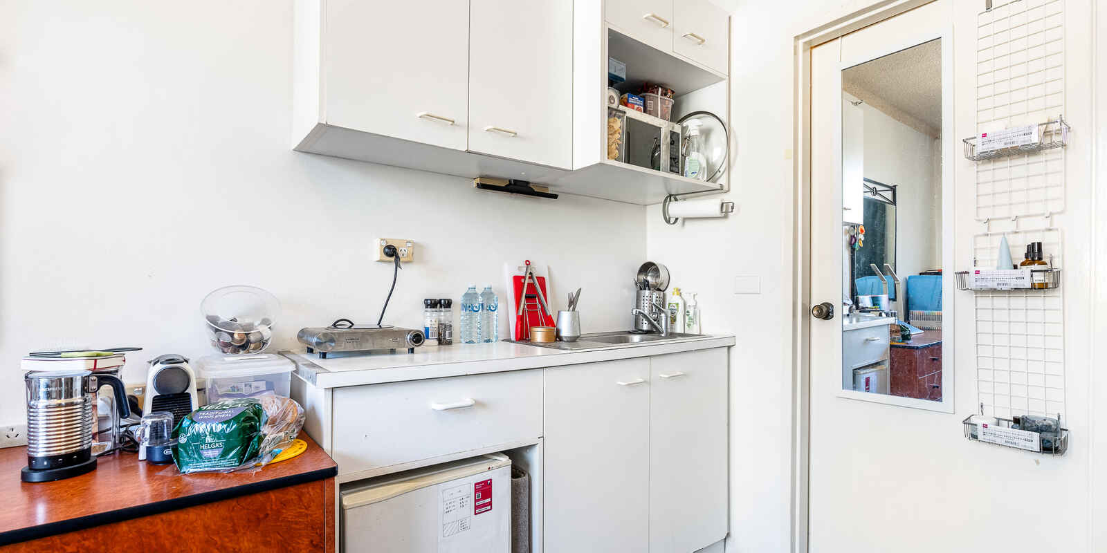 210/1-9 MEAGHER ST Chippendale
