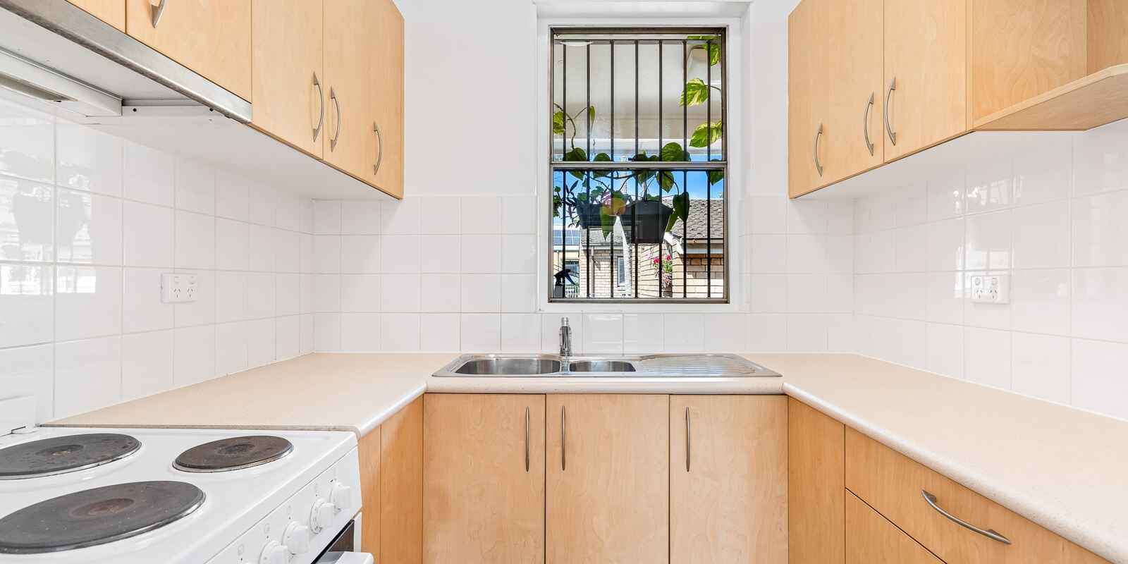 23/9-17 Newton Street Alexandria 23/9-17 Newton Street Alexandria