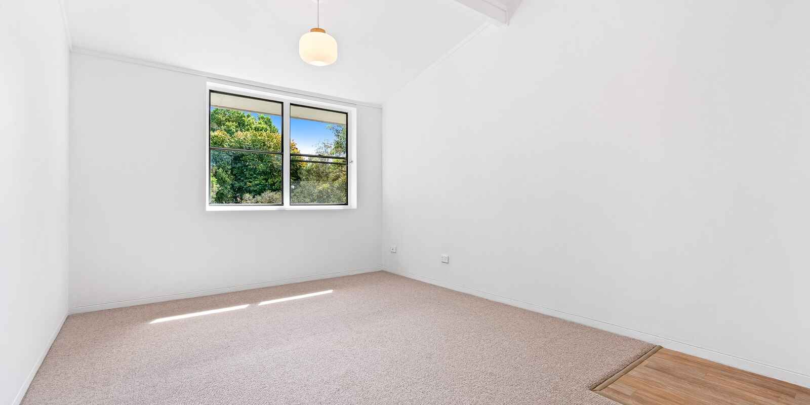 23/9-17 Newton Street Alexandria 23/9-17 Newton Street Alexandria