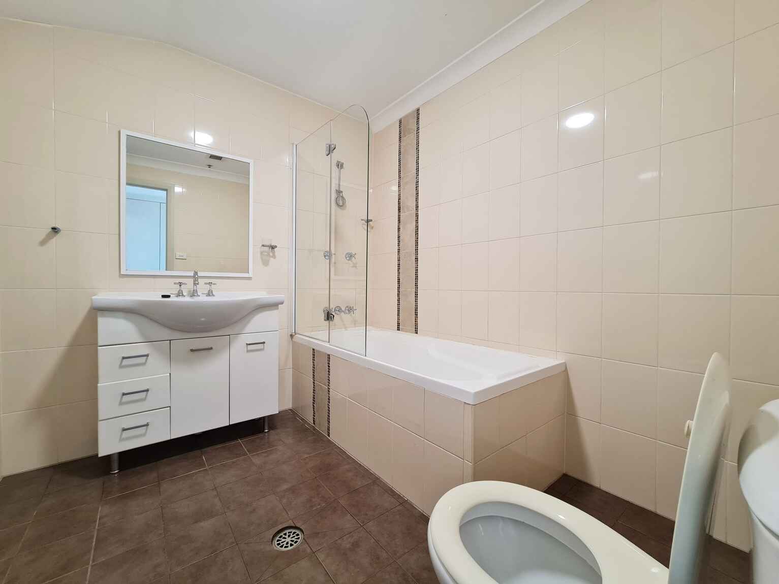 12/65 Fowler Street Camperdown