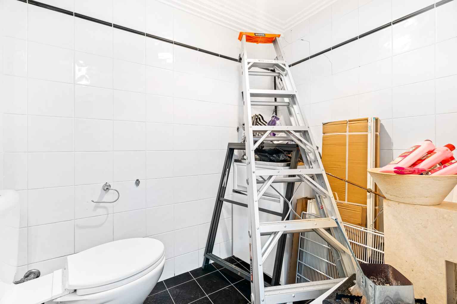 Shop 18-20 Buckland Street Chippendale