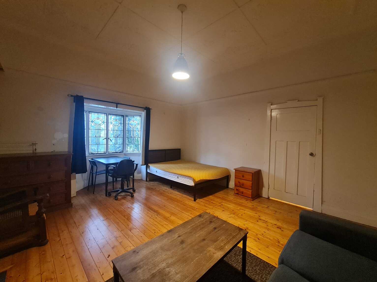 Room 6.02/278 Enmore Road Enmore