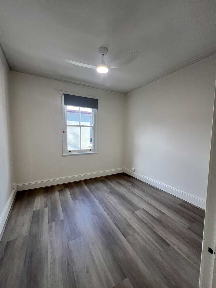 2/427 CLEVELAND STREET Redfern