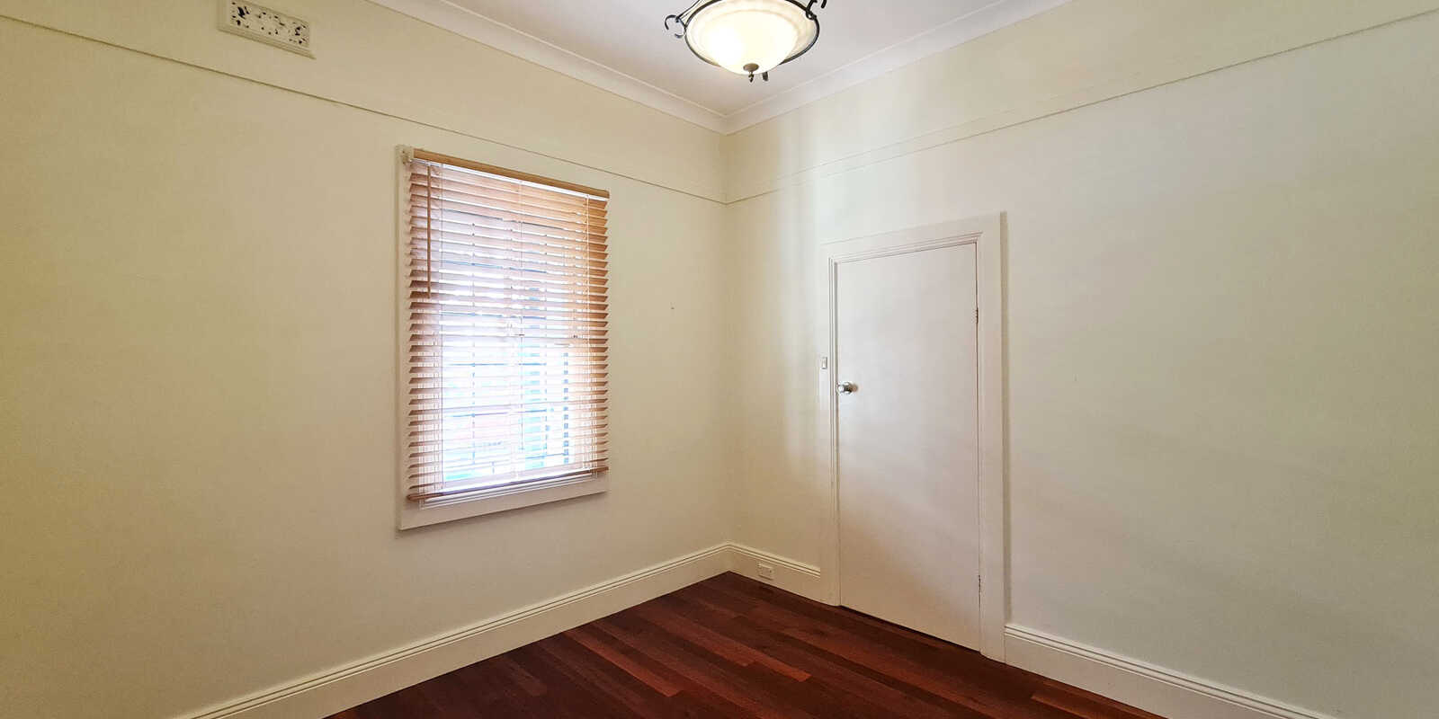 28 Crown Street St Peters