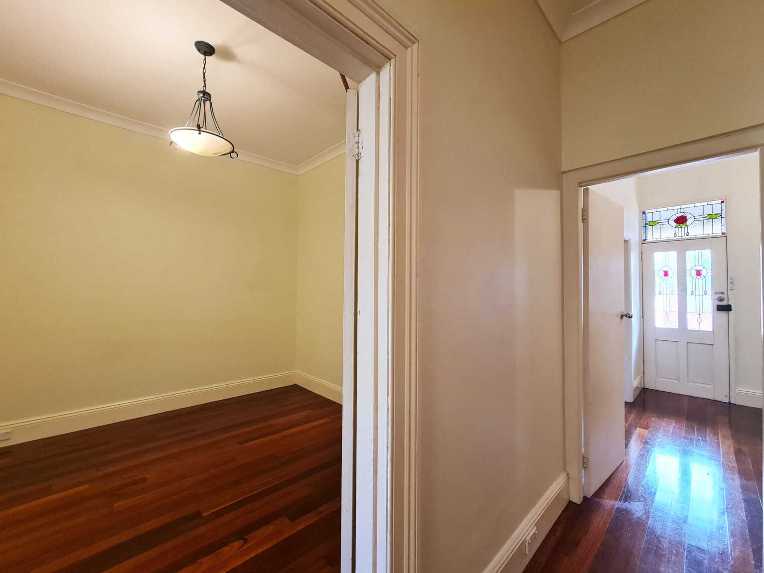 28 Crown Street St Peters