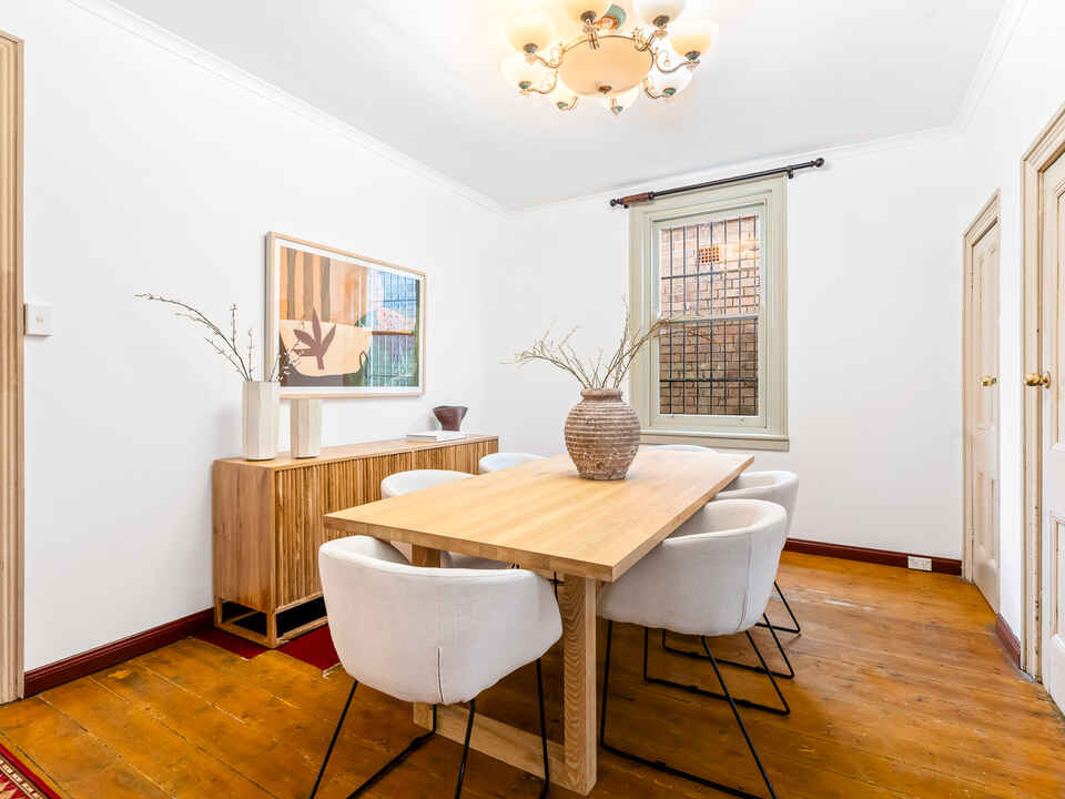 29 MACAULAY ROAD Stanmore