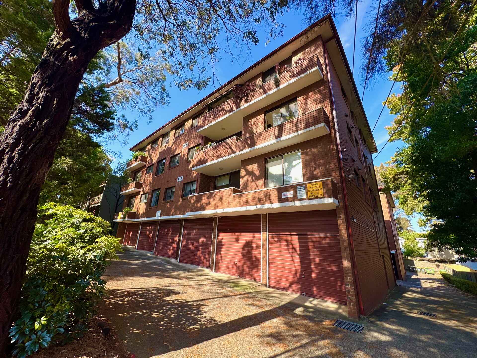 14/21-27 Tupper Street Enmore