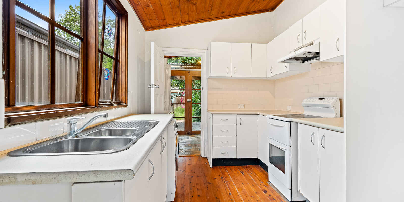 82 Gowrie Street Newtown