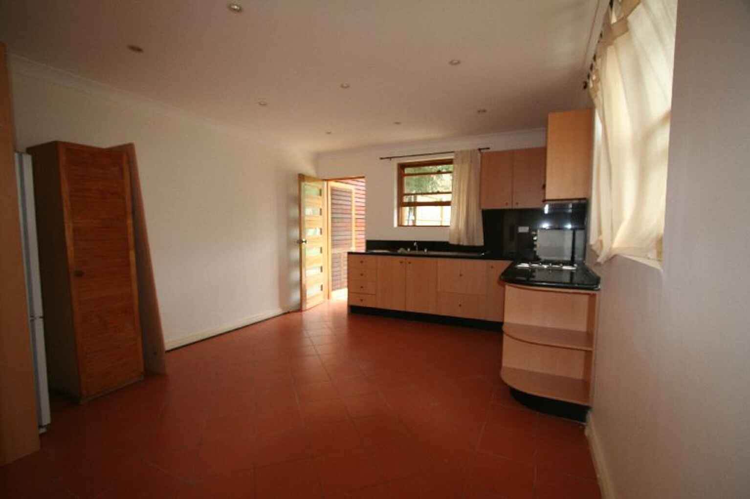 2/102 Alice Street Newtown