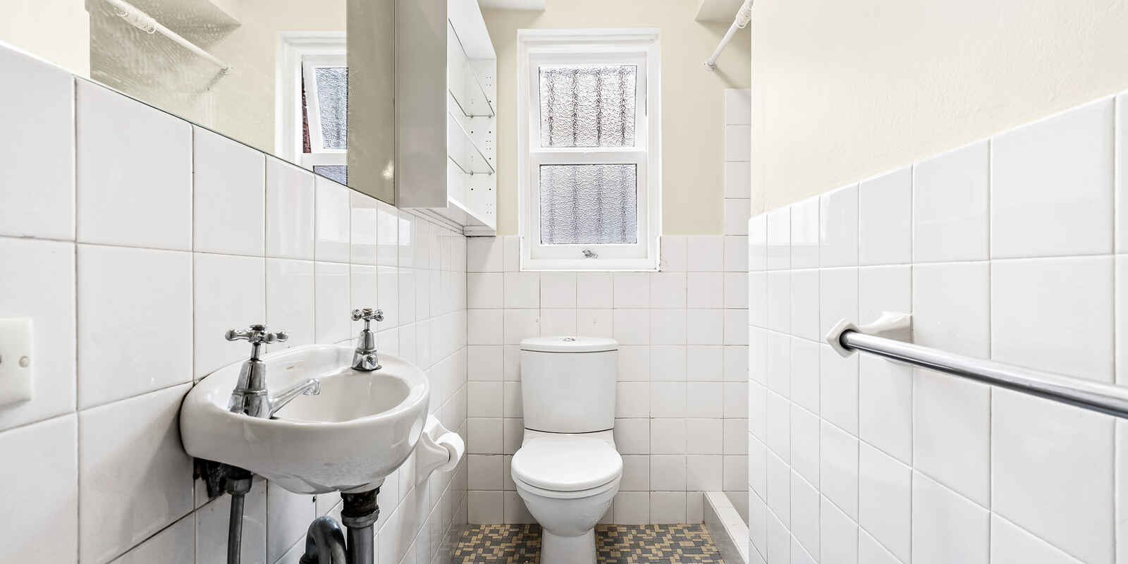3/58 HORDERN STREET Newtown