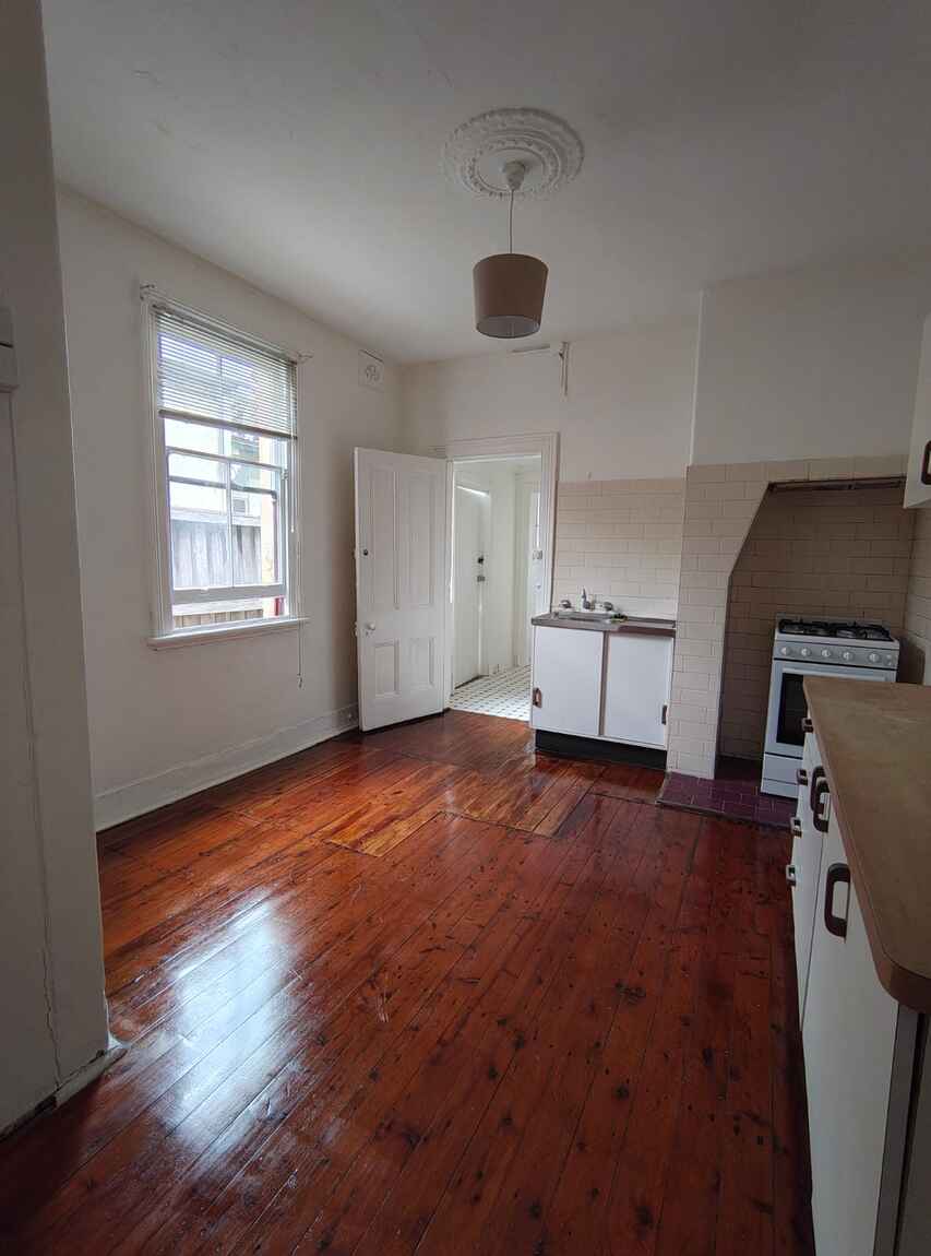 324 Stanmore Road Petersham